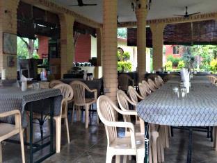 Roopam Resort Ranakpur Exteriör bild